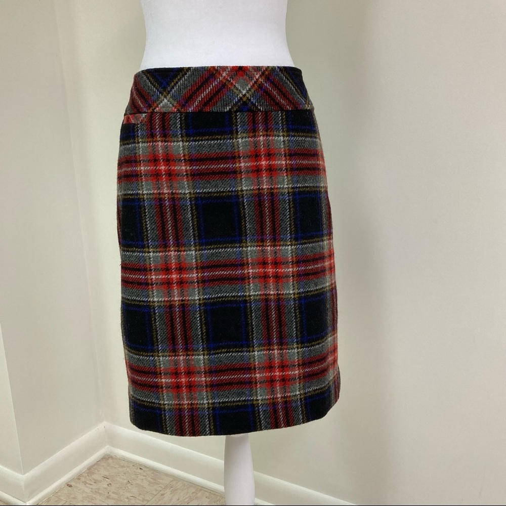 🍎Wool blend snazzy walk about skirt by LL Bean slight sparkle in thread